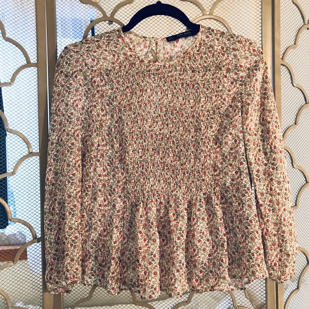 Zara Floral Shirt(vintage style) never worn! Small